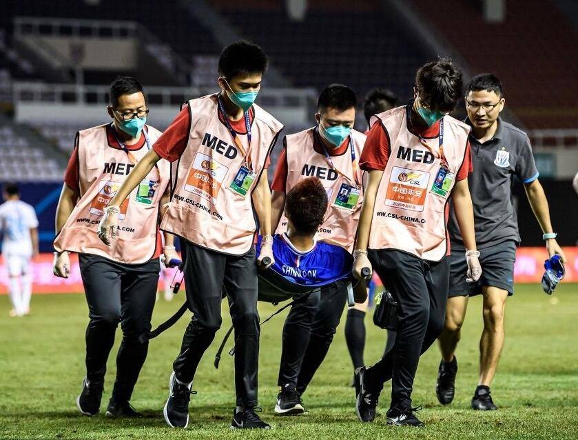 今夜波尔图调整名单以备意甲；再遭质疑环节打磨；质疑声仍在；赛程密集仍需轮换的简单介绍