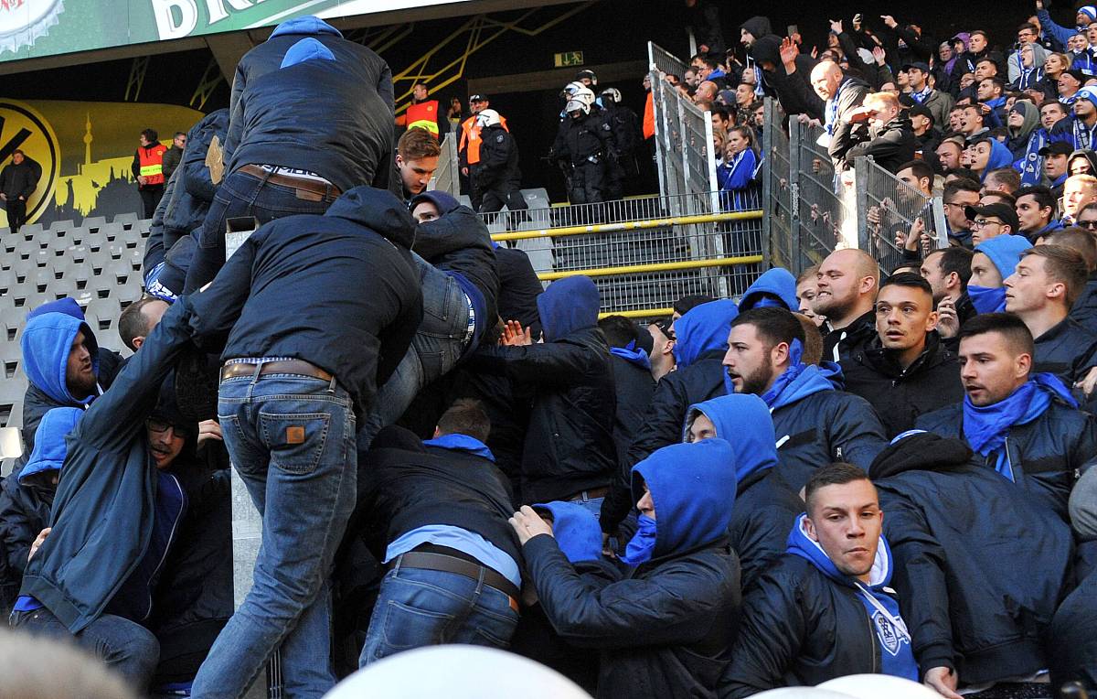 爱游戏登入赛后社区盾焦点战，北京首钢强势反弹，赛场秩序良好，纪律约束更严格的简单介绍